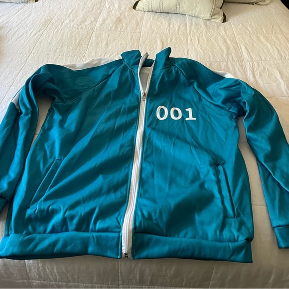 Halloween costume (squid game) - Picture 2 of 4